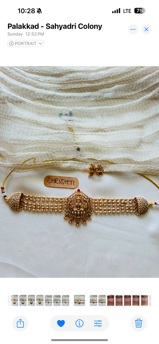 lakshmi gold choker