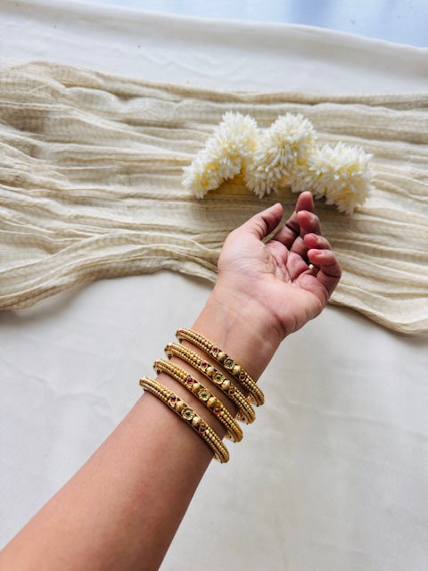 gold2 bangles 2.6