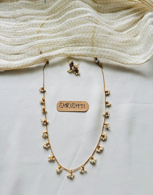 pearls chain